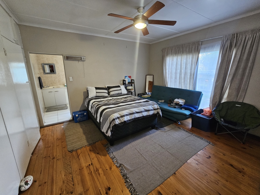 5 Bedroom Property for Sale in Riversdale Western Cape